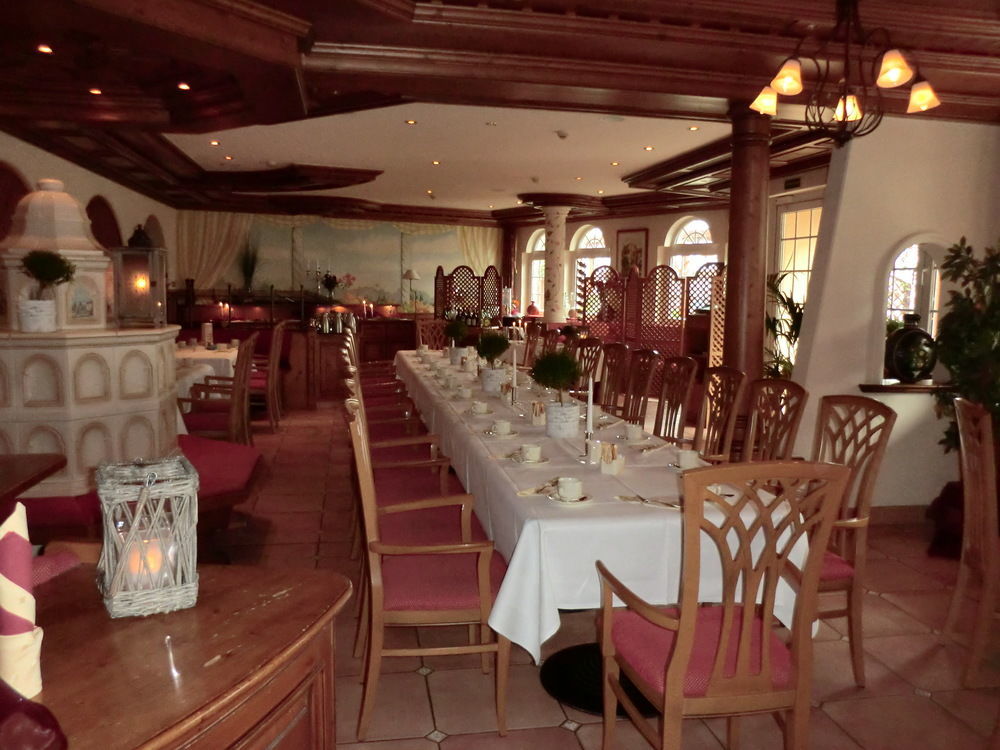 Hotel Spanischer Hof Groeditz Экстерьер фото